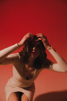  Nora Blum, Fotografin Berlin, Fotoshooting Berlin, Portraitshooting, Editorial-Fotografie Berlin, Musikerportraits Berlin, Fotografin Berlin, Fotoshooting Portrait