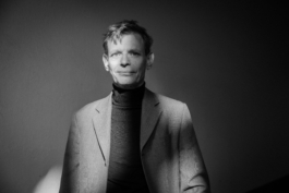 Schauspieler, Autor und Regisseur fotografie, fotodesign, Photography, Grafik Design, Design, Kommunikation, visuelle Komunikation, Frau Tonis Parfum, Kampagnen, Berlin