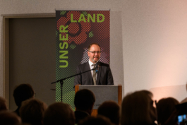  Nora Blum, Fotografin Berlin, Fotoshooting Berlin, Portraitshooting, Editorial-Fotografie Berlin, Musikerportraits Berlin, Fotografin Berlin, Fotoshooting Portrait